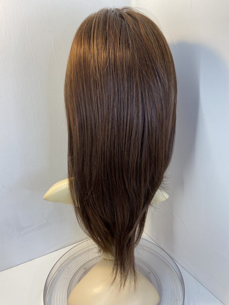 Noriko long auburn wig. Brls324