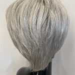 Silver grey short wig. Gss551