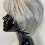 Short grey silver wig. Gss554