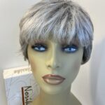 Silver grey short wig. Bgss372
