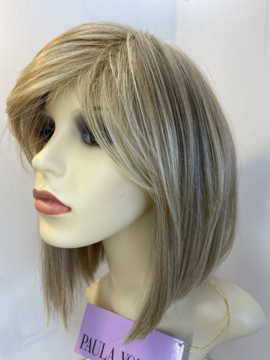 Paul younge blonde wig. Blms327