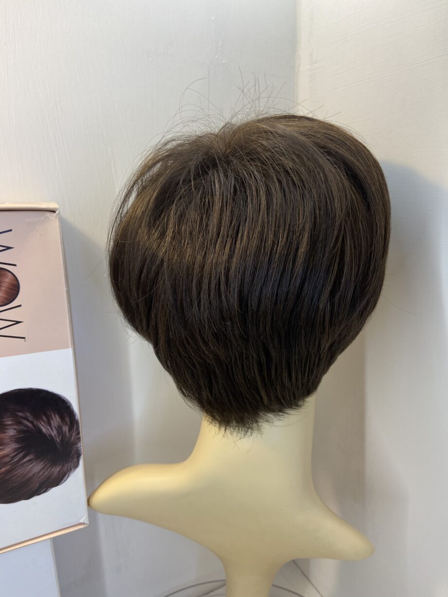 Dark brown WOW wig. Bbrss382