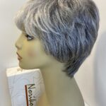 Silver grey short wig. Bgss372