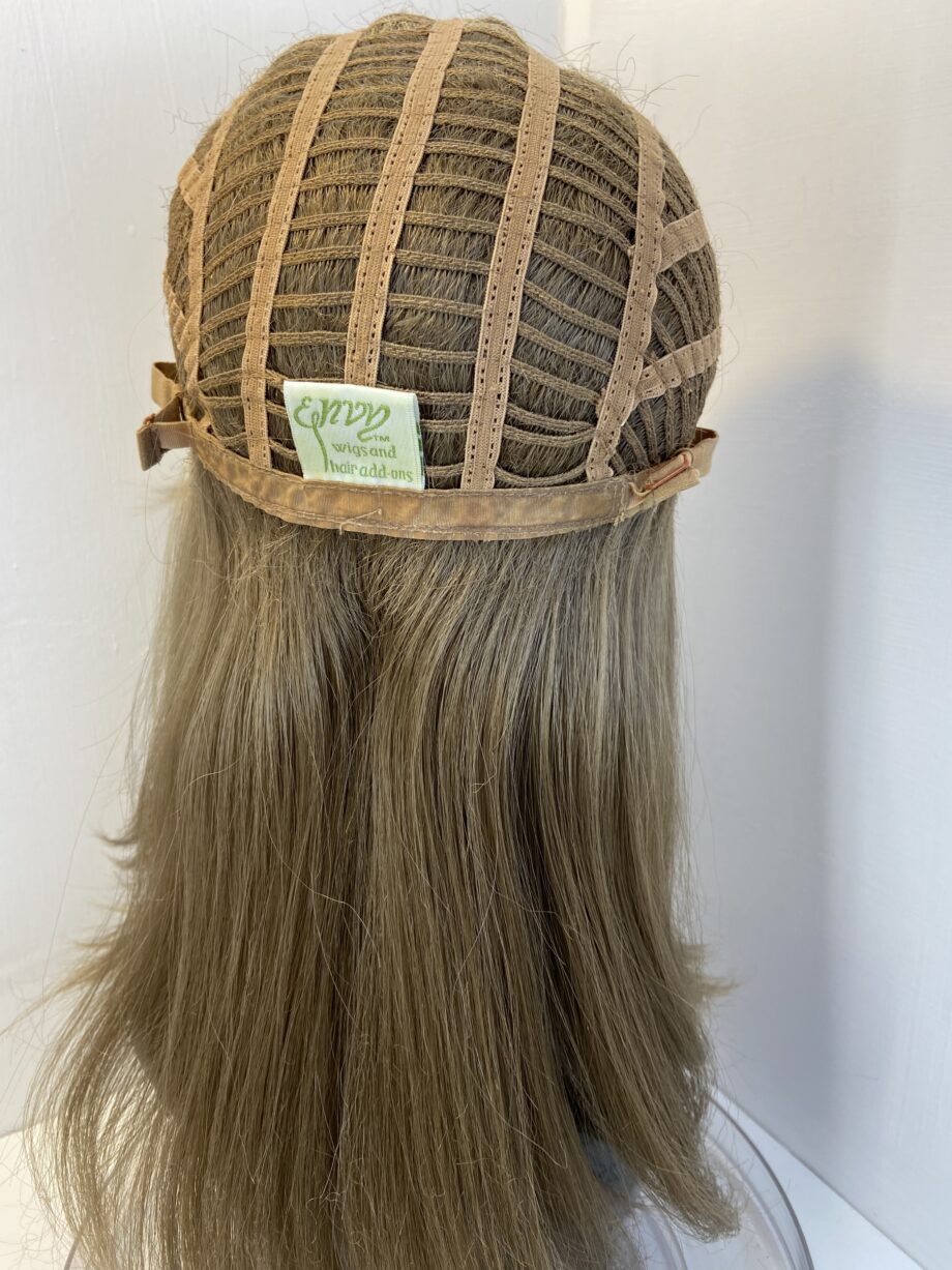 Long blonde Envy designer wig. Blls715