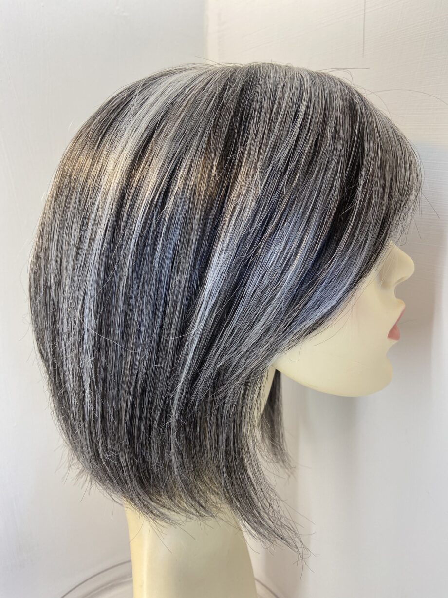 Soft cap Ellen Wille salt and pepper wig. Gls561