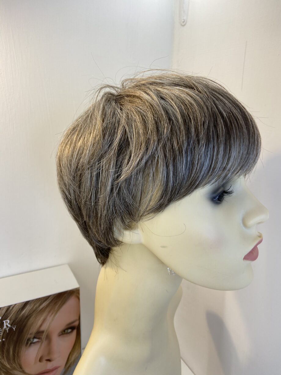 Grey short boxed wig. Ellen Wille design. Bgss371