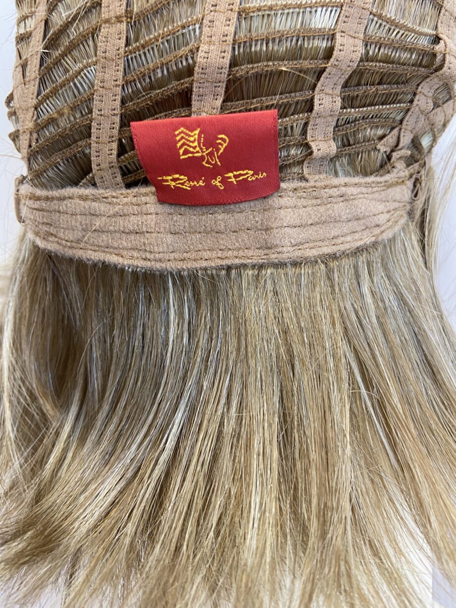 Rene of Paris blonde wig. Bblms354