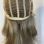 Blonde long shiny wig. Blls718
