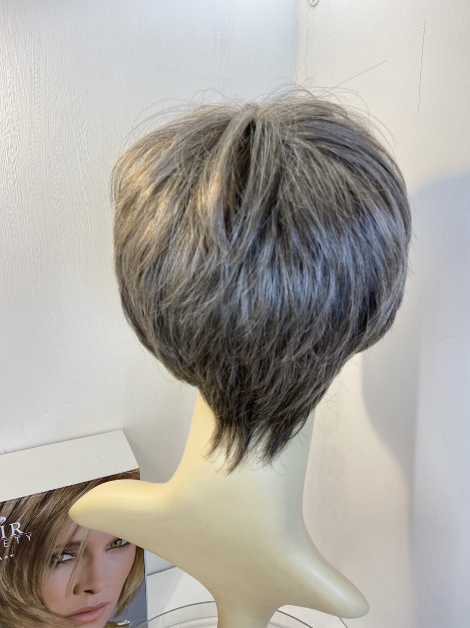 Grey short boxed wig. Ellen Wille design. Bgss371