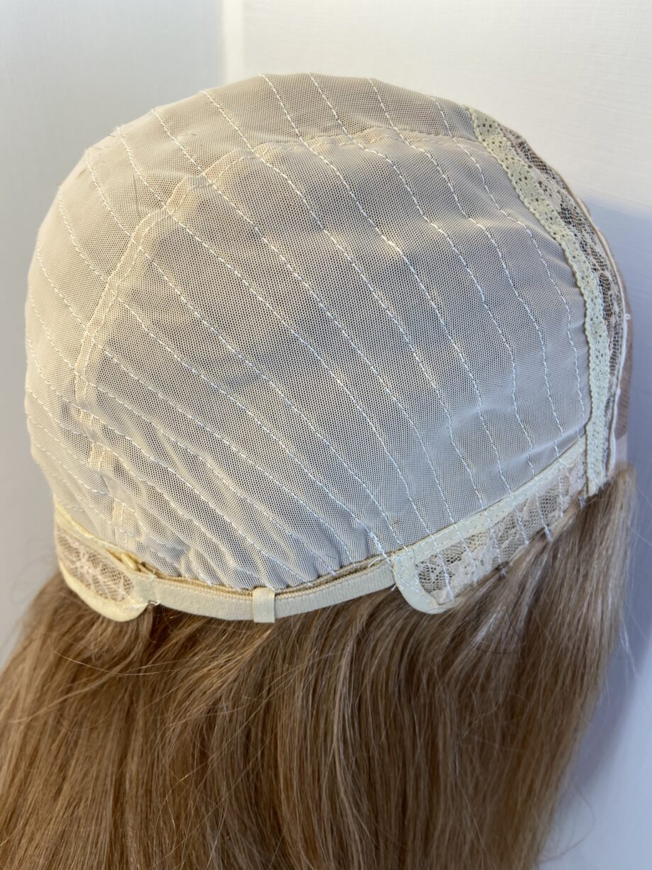 Strawberry blonde long soft cap wig. Bllw322