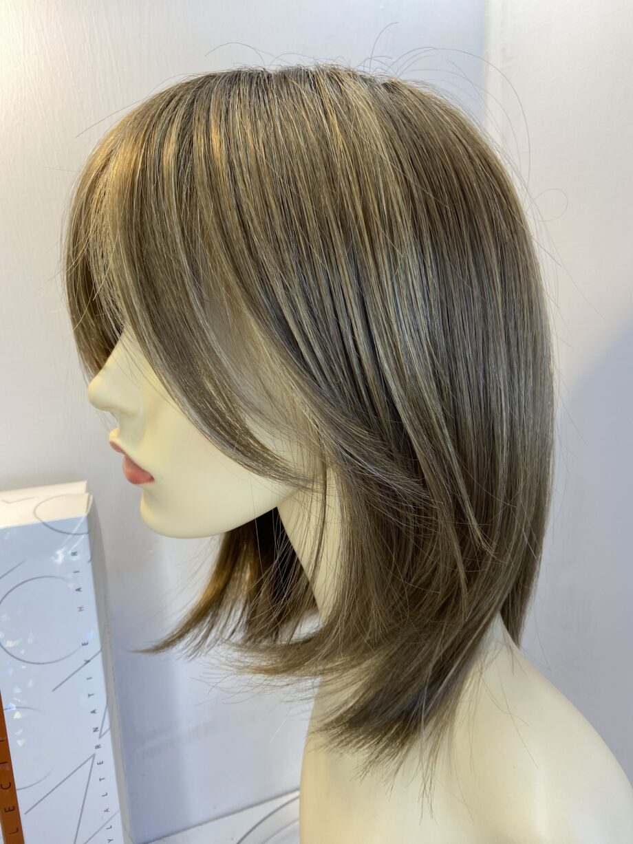 Noriko mochaccino light brown wig. Bblls385