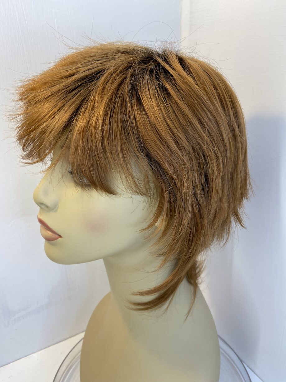 Noriko funky red wig. Brrss315