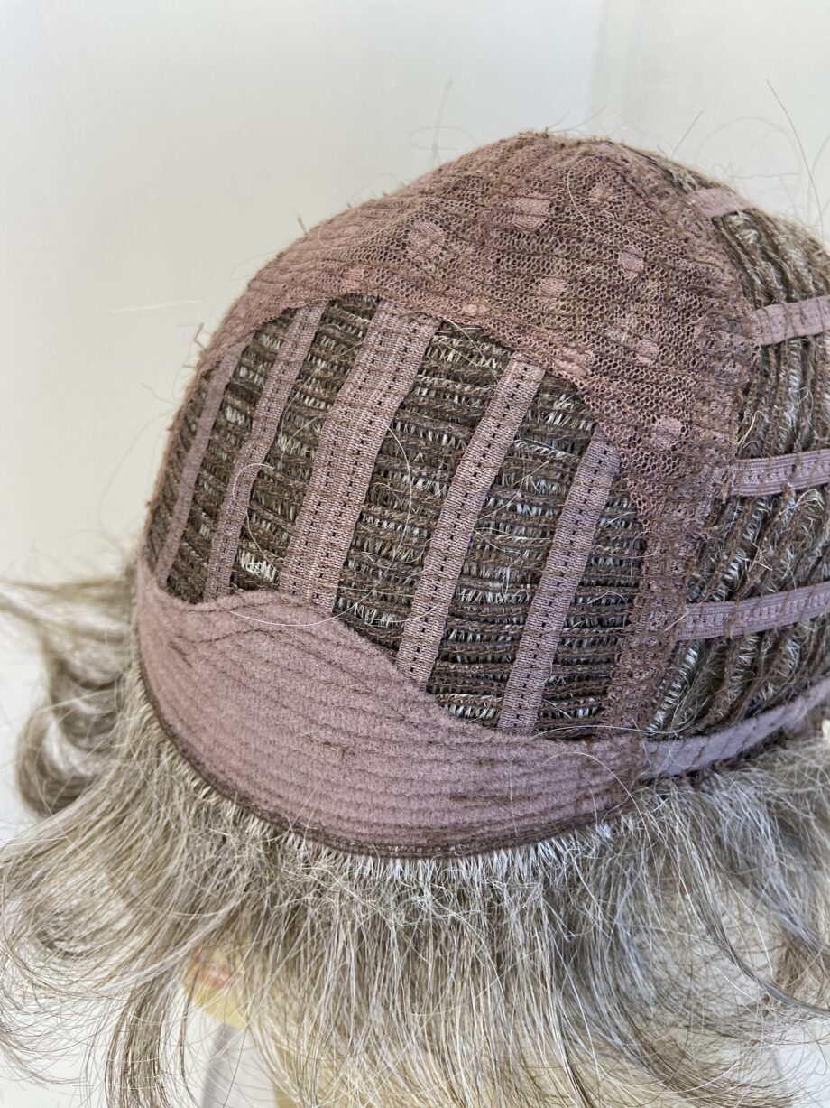 Salt and pepper wig. Gss552