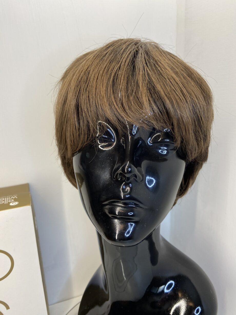 Short brown Ellen Wille wig. Bbrss355