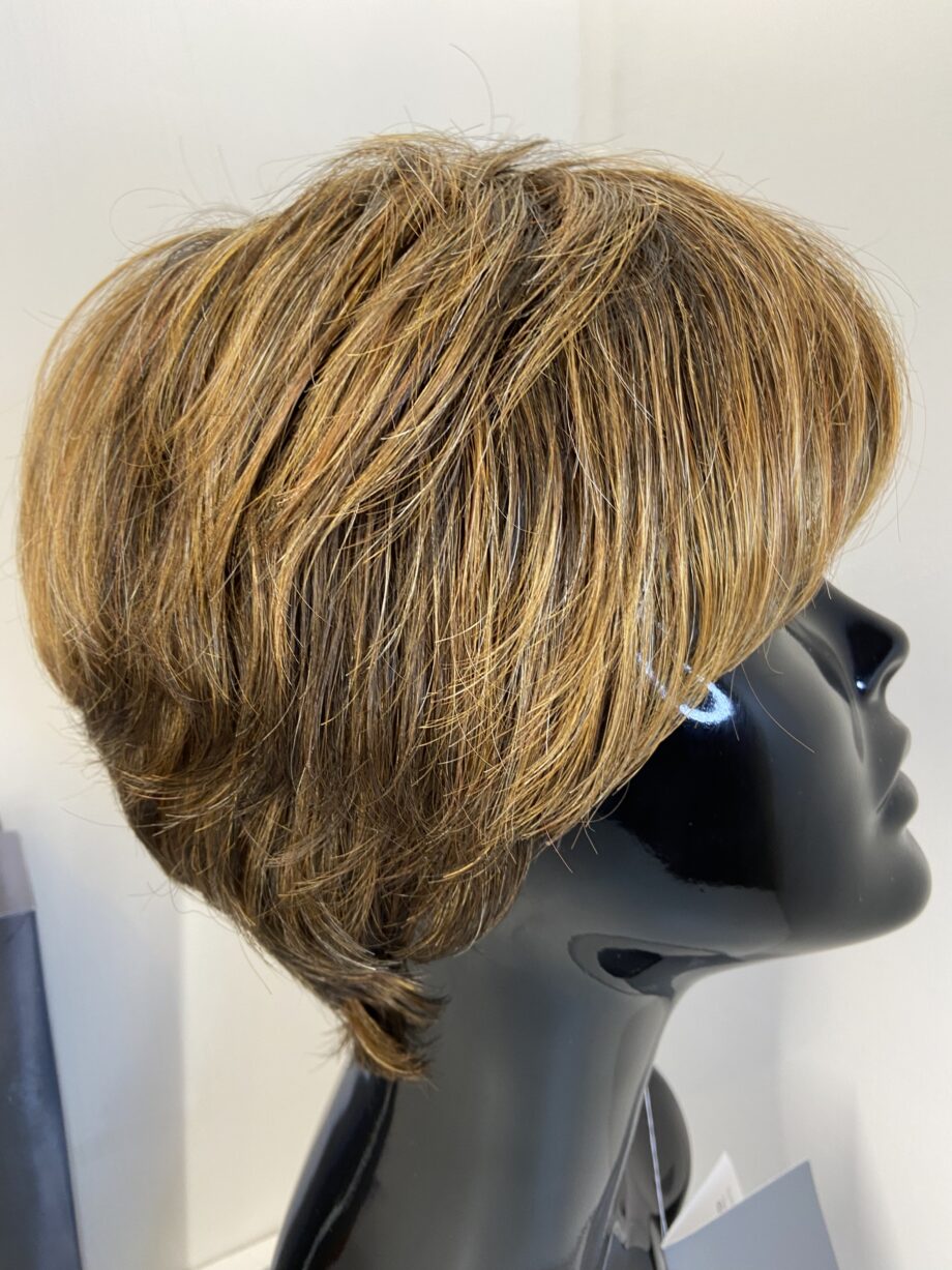 Raquel Welch new short brown wig. Bbrss385