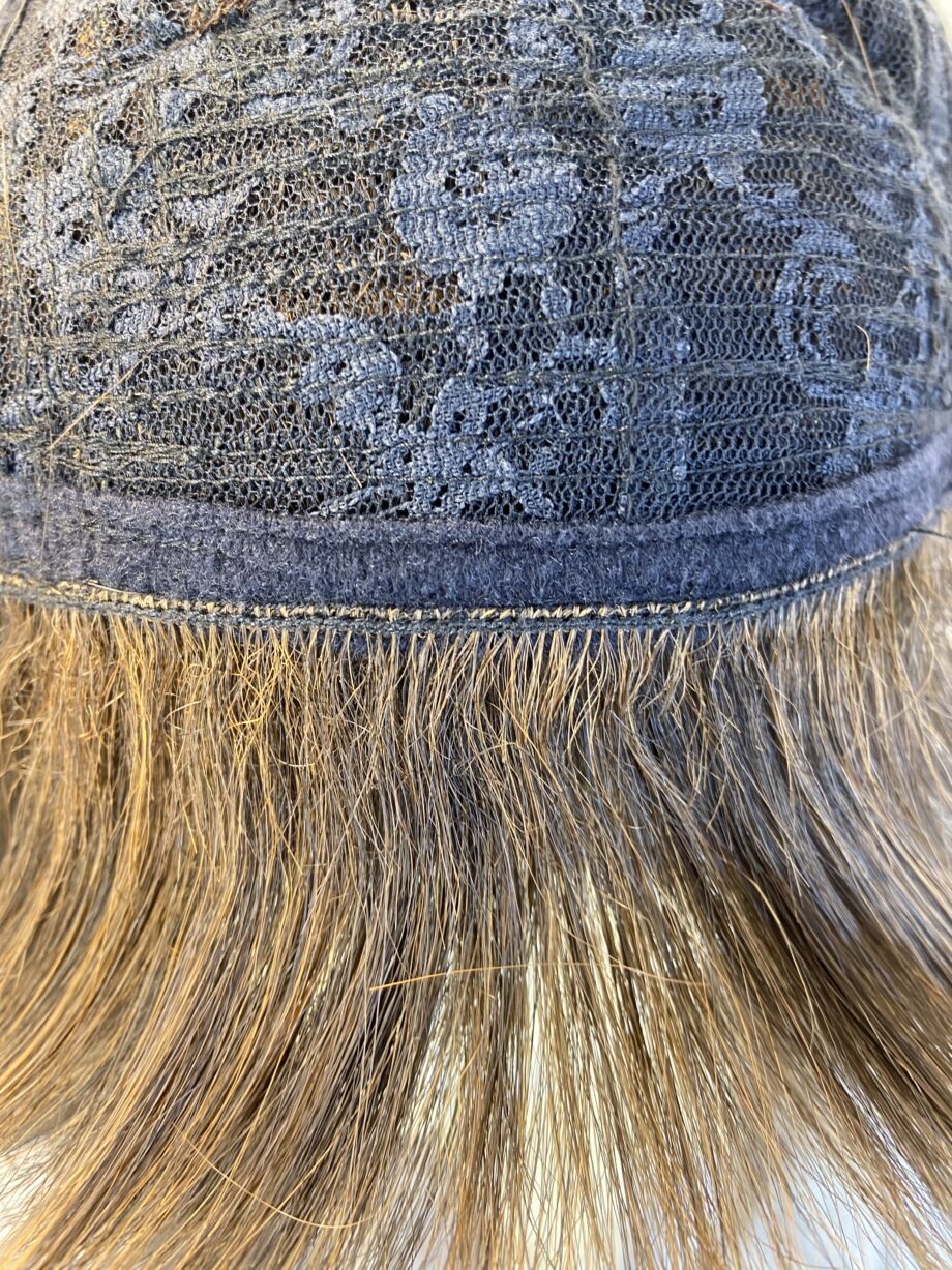 Rene of Paris long brown wig. Bbrls363