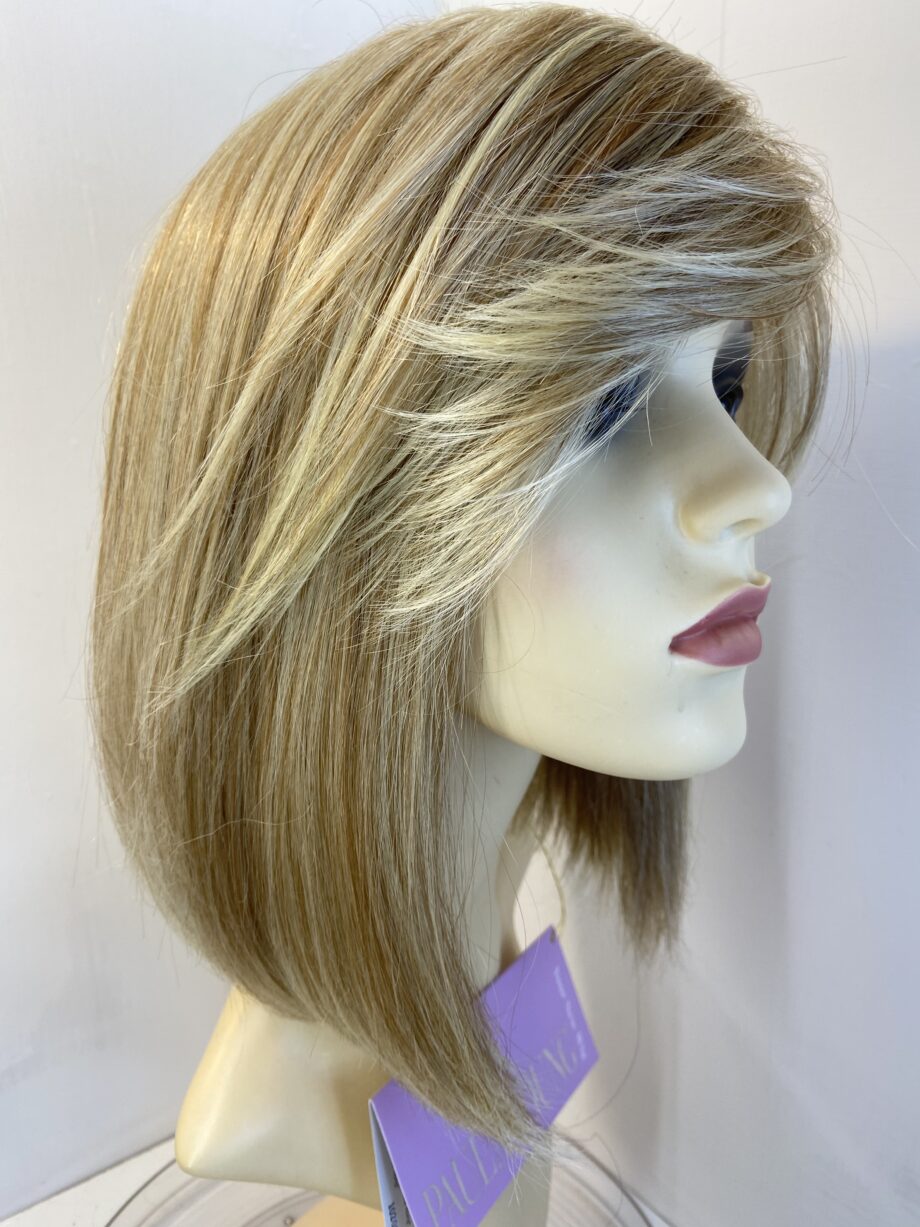 Paul younge blonde wig. Blms327