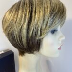 Short highlighted brown natural image wig. Bblss398