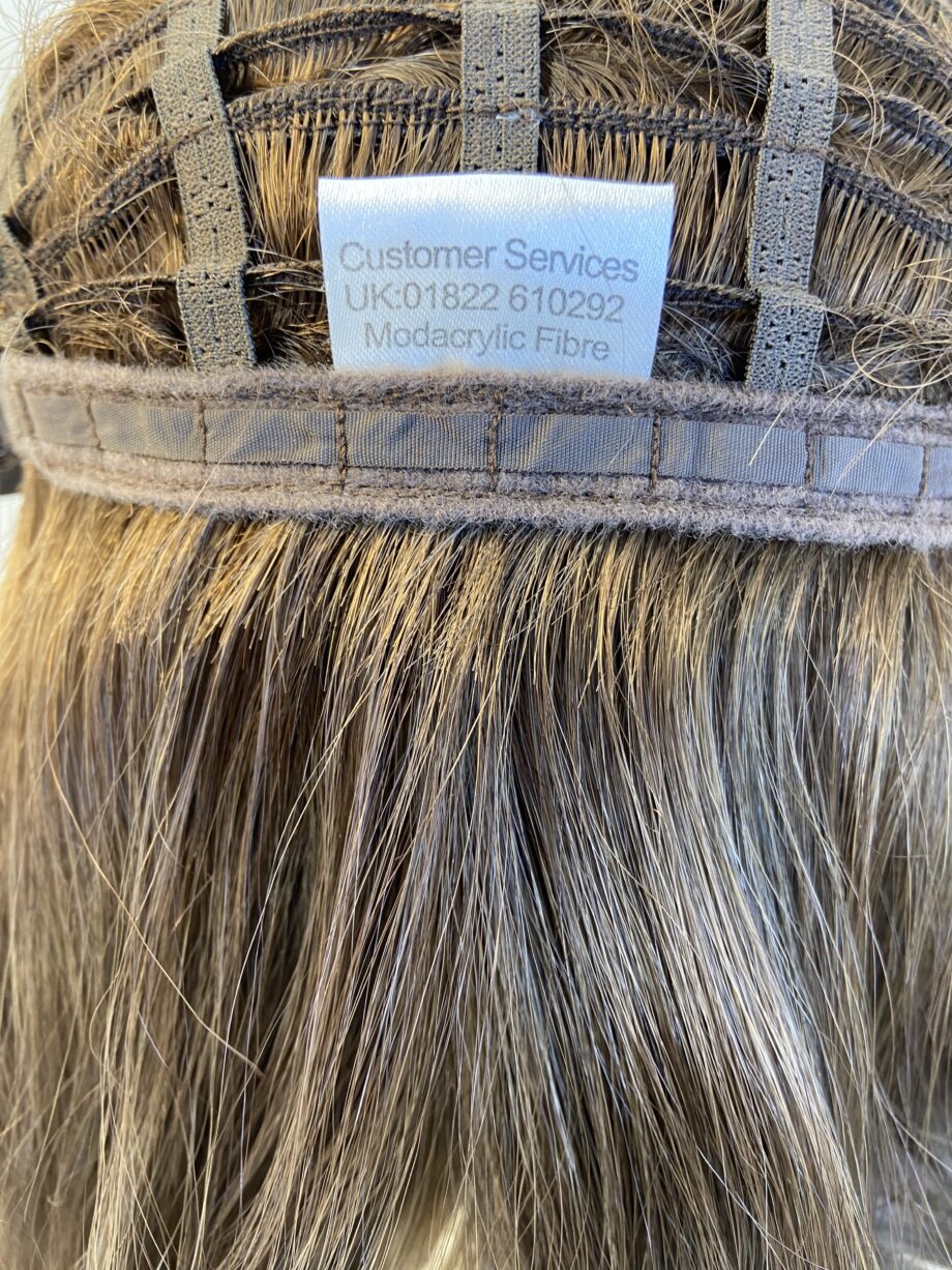 Long brown wavy best sellers wig. Bbrlw386