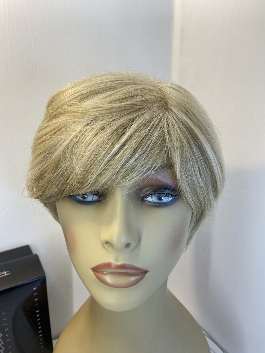 Blonde Rene of Paris wig. Bblss405