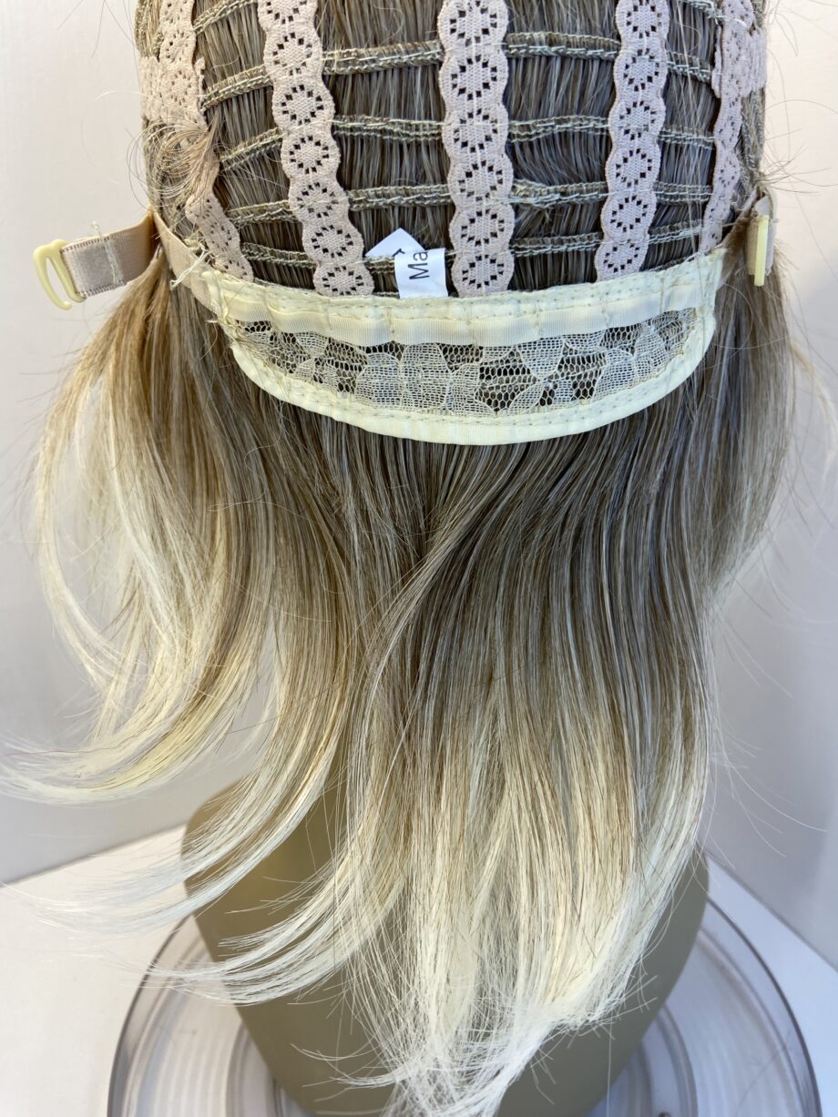 As new blonde long wig. Blls631