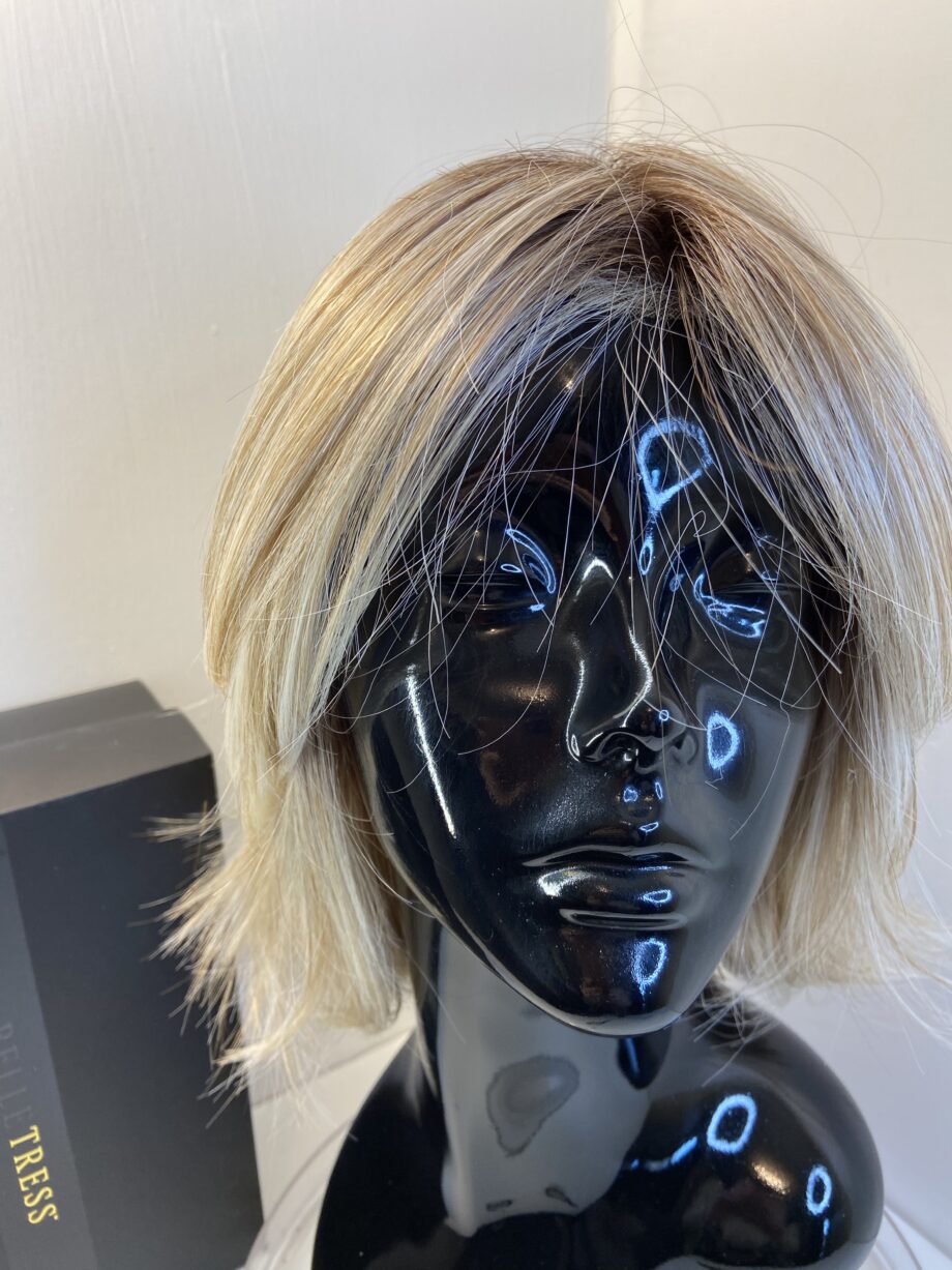 Belle Tress blonde silky wig. Bblms410