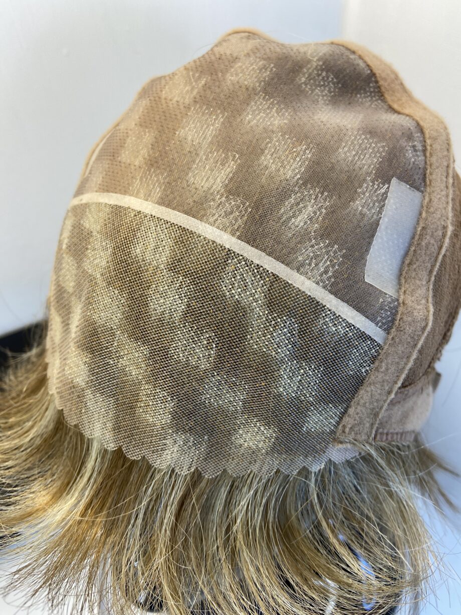 Senatoo collection blonde new wig. Bblss399