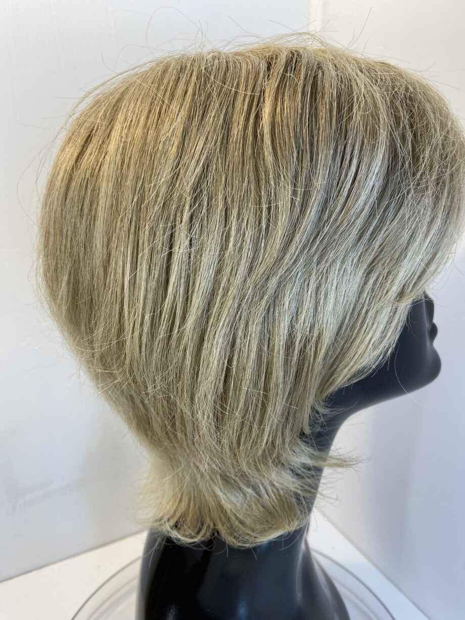 Blonde Rene of Paris collection wig. Blms210