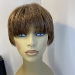 Sentoo collection new short brown wig. Bbrss400