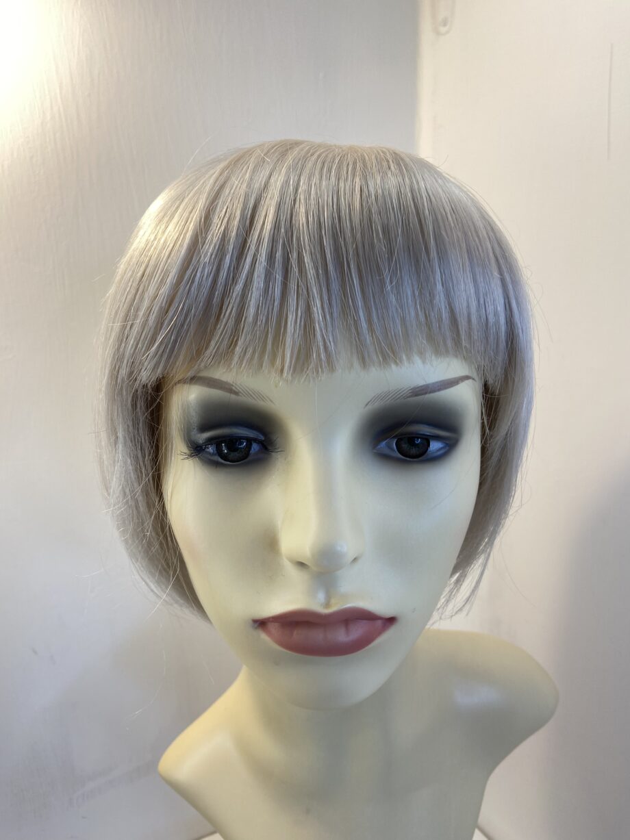 Silver white sentoo collection wig. Gms901