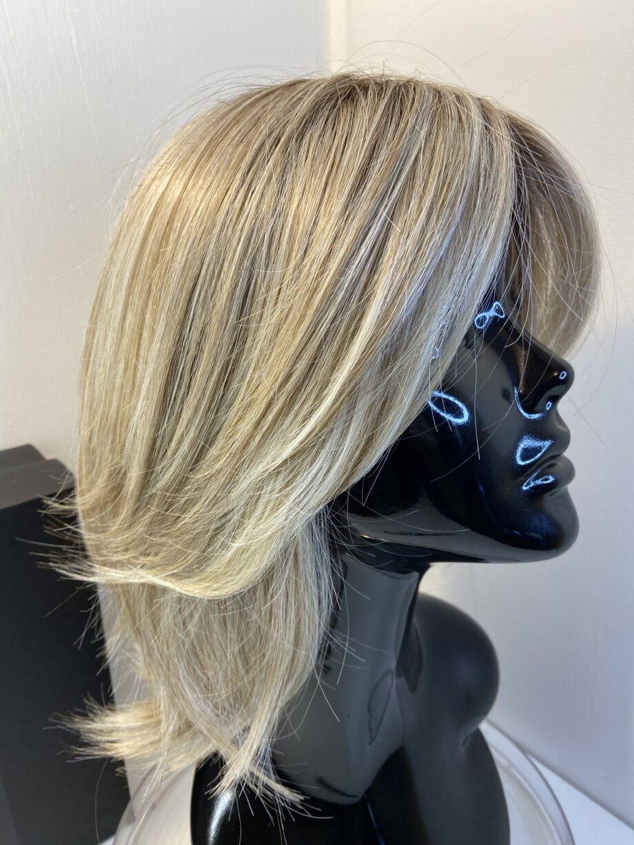 Belle Tress blonde silky wig. Bblms410