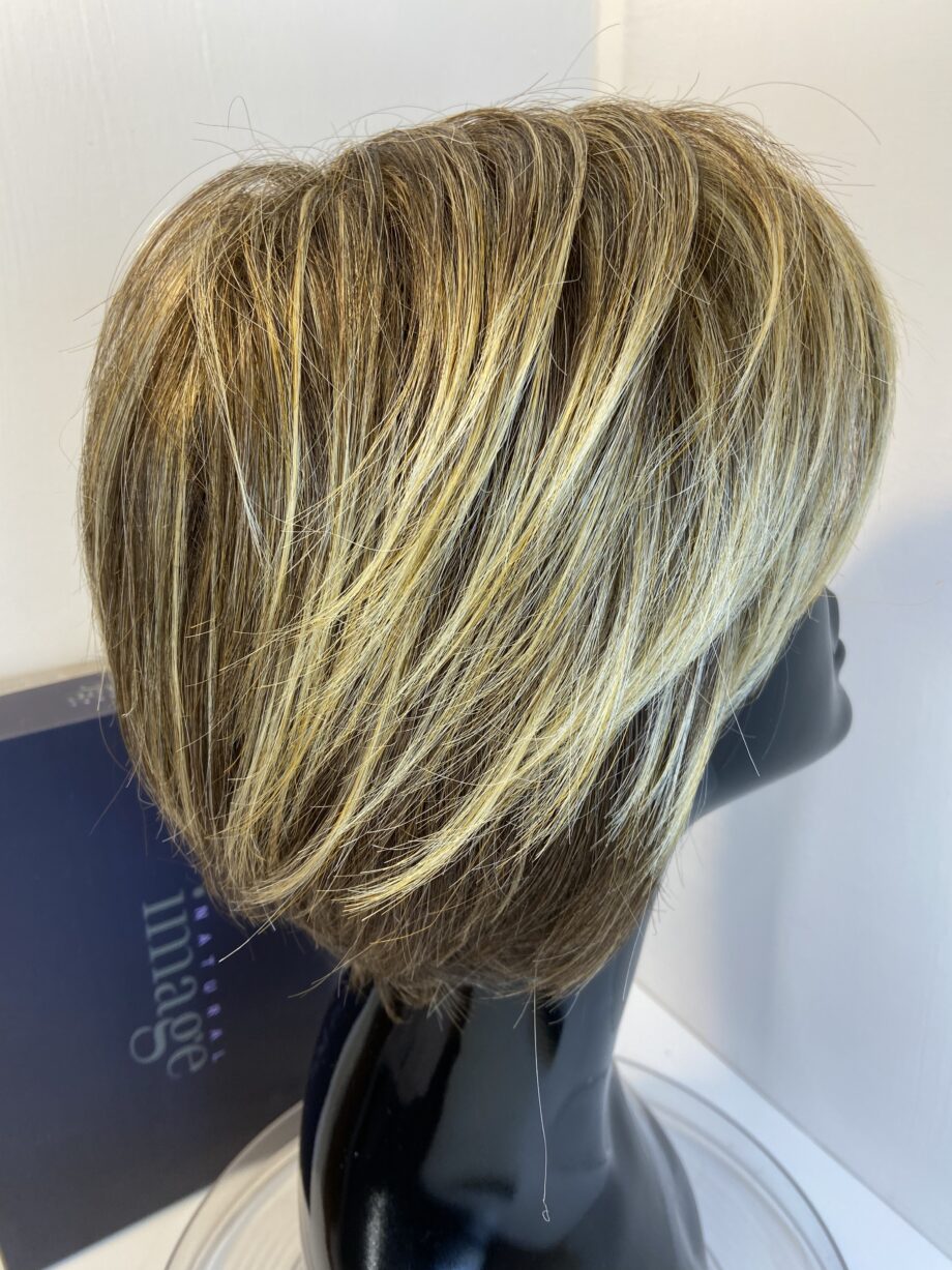 Senatoo collection blonde new wig. Bblss399