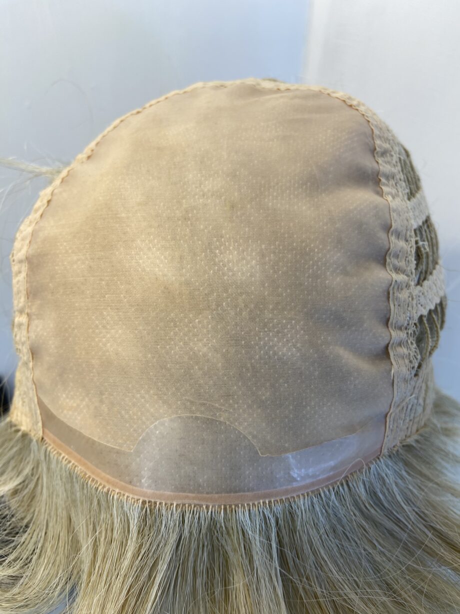 Blonde Rene of Paris wig. Bblss405