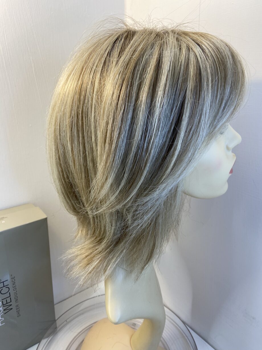 Raquel Welch soft cap blonde wig. Bblls409