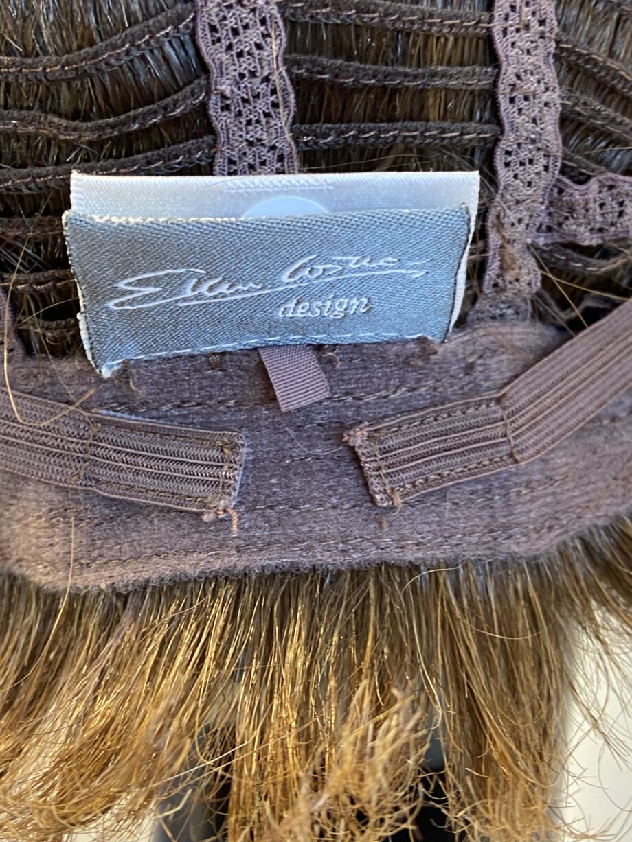 Ellie Willie brown short wig. Bbrss418