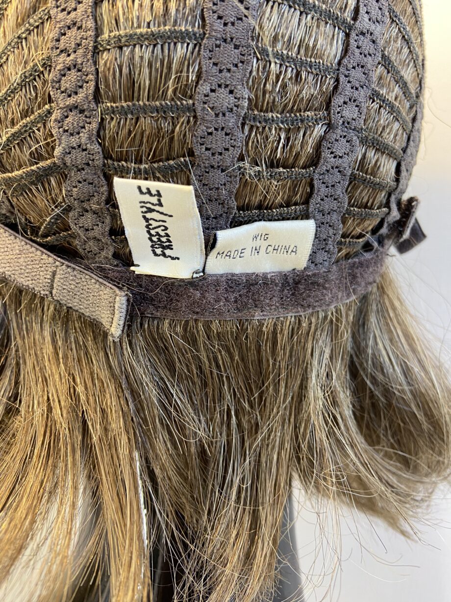 Freestyle brown wig. Brms818