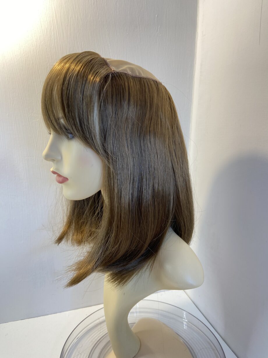Long brown hair piece. Brls648