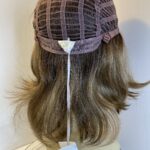 New light brown / blonde wig. Bllw568