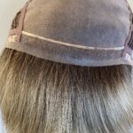 New light brown / blonde wig. Bllw568
