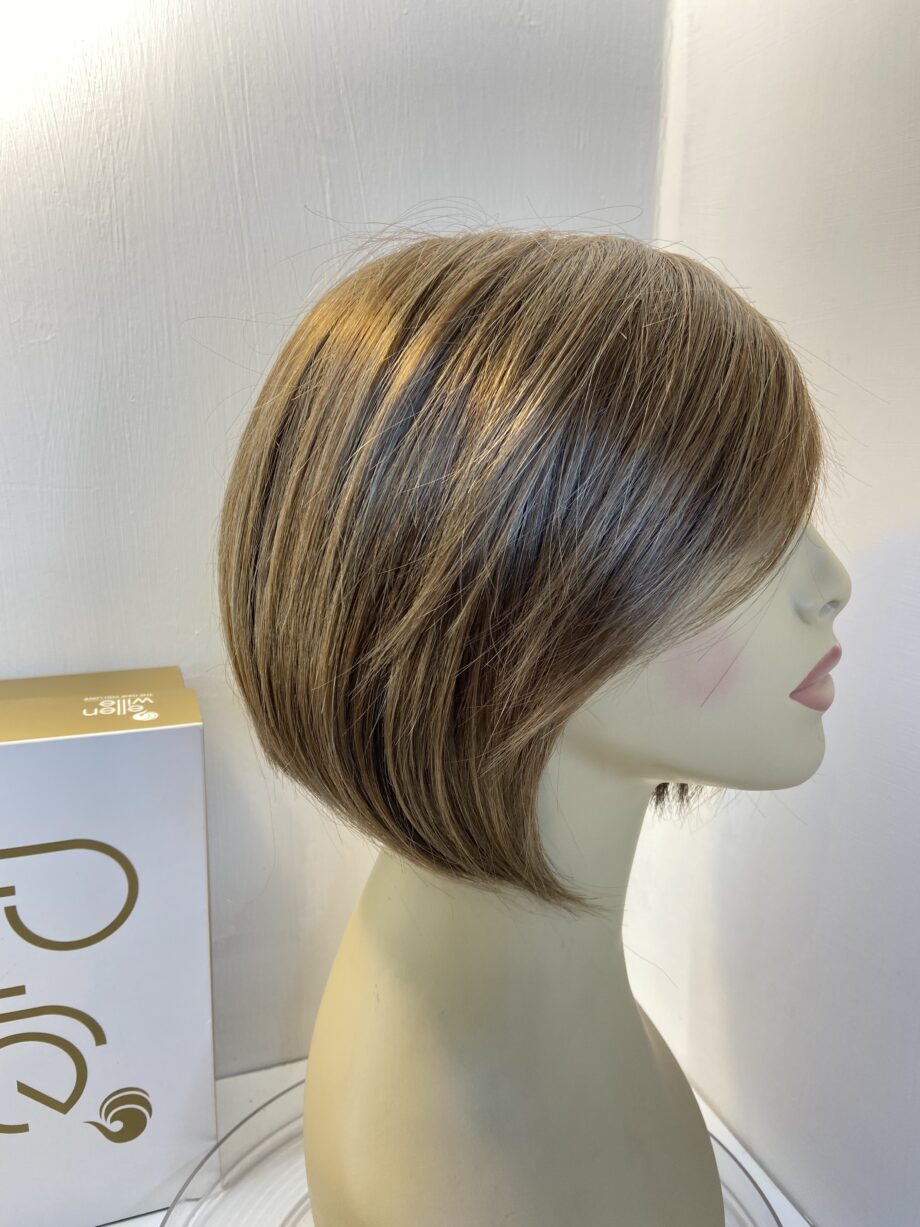 Super soft feather collection brown wig. Bbrms417