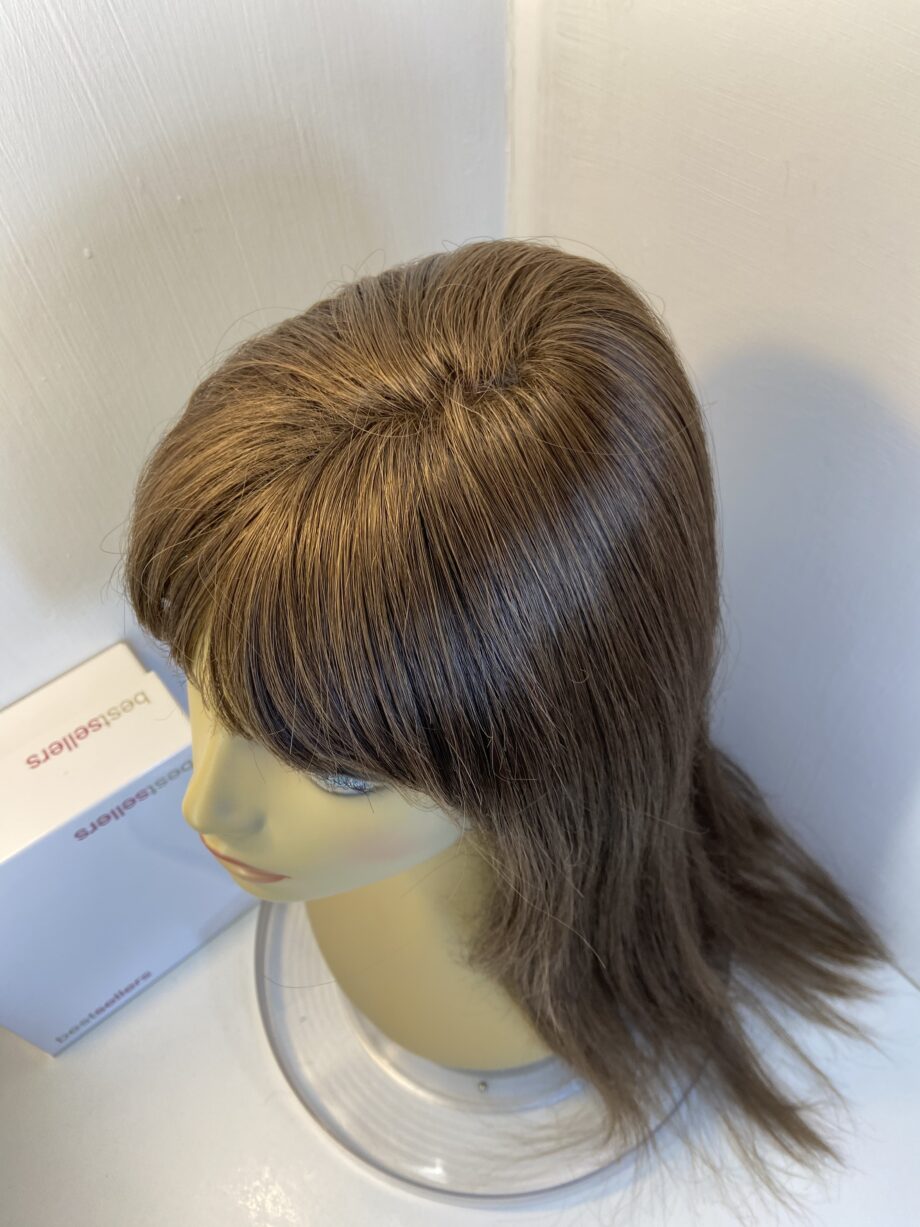 Extra Long chestnut brown wig. Bbrls418