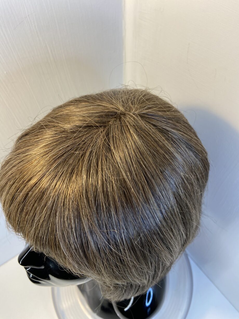 Freestyle brown wig. Brms818