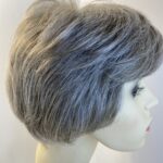 Short grey wig. Gss419