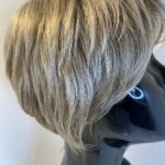 Short blonde wig. Gss569