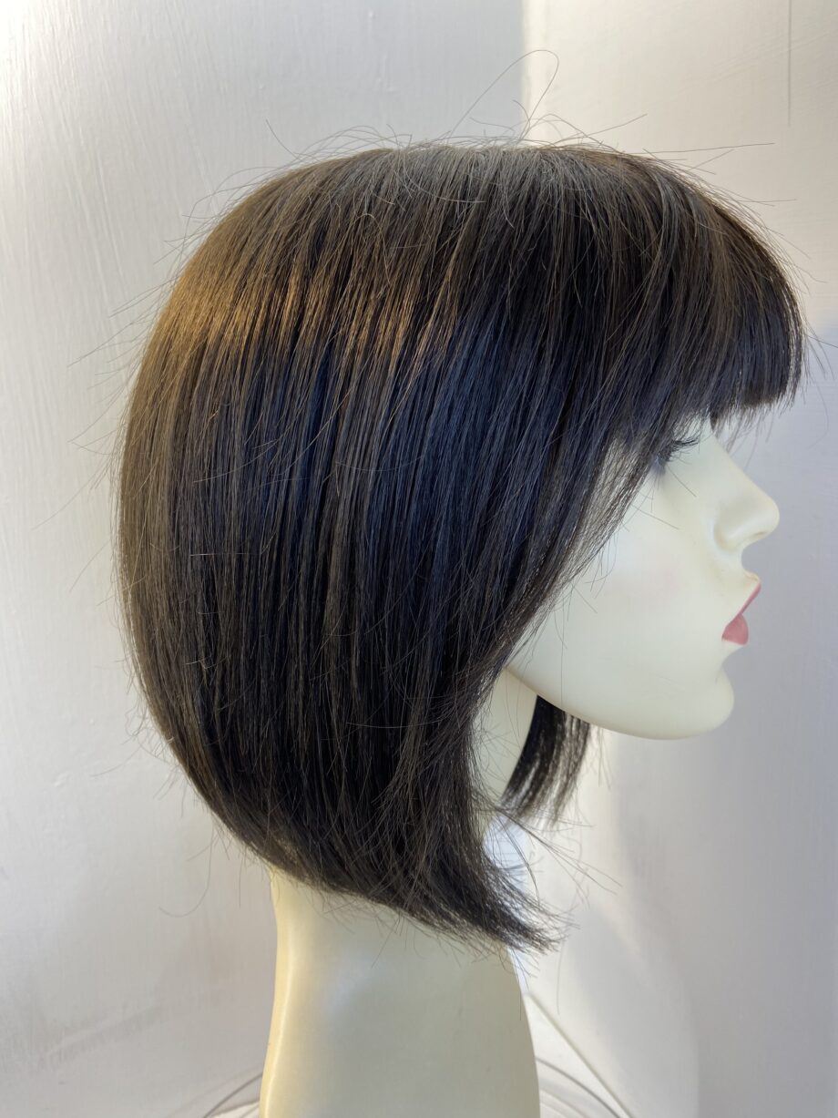 Chocolate brown shiny stylish wig. Brms815