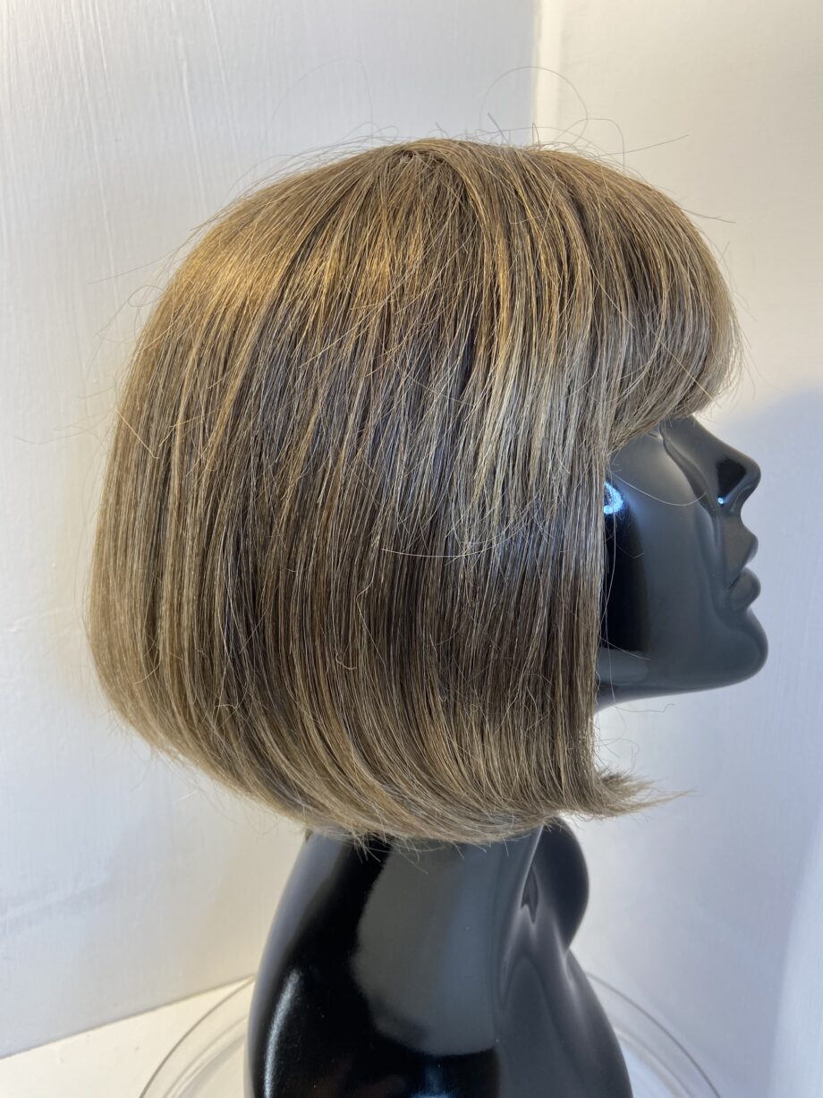 Freestyle brown wig. Brms818