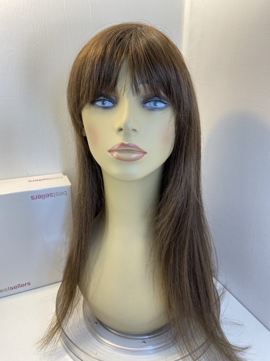 Extra Long chestnut brown wig. Bbrls418