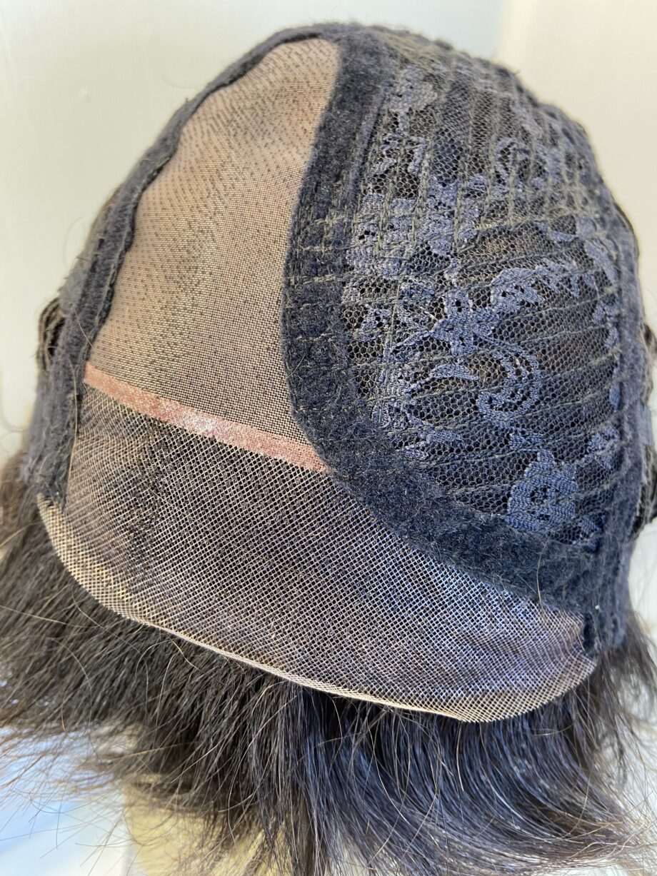 Short Rene of Paris marble brown wig. Bbrss419