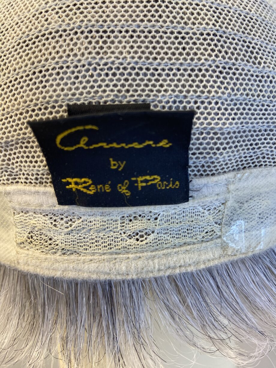 Silver short Rene of Paris wig. Gss817