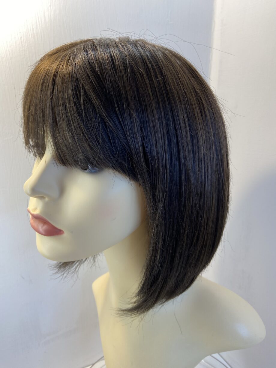 Brown mid length wig. Brms812
